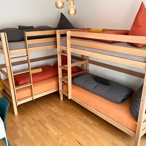 Gemütliches / Garten / In Geteilten Haus / Nahe Zentrum Privatunterkunft